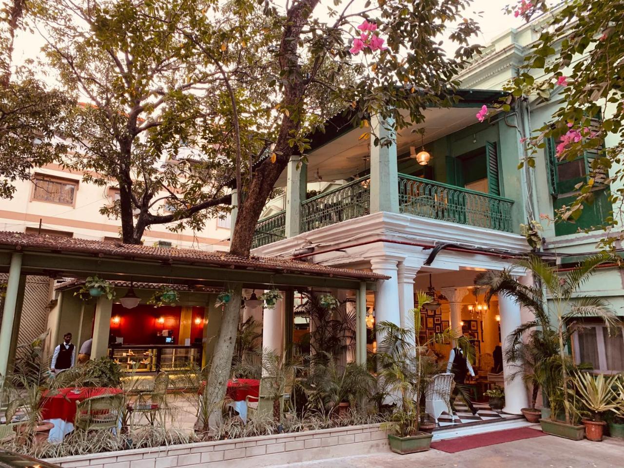 Hotel The Elgin Fairlawn, Calcutta  Esterno foto